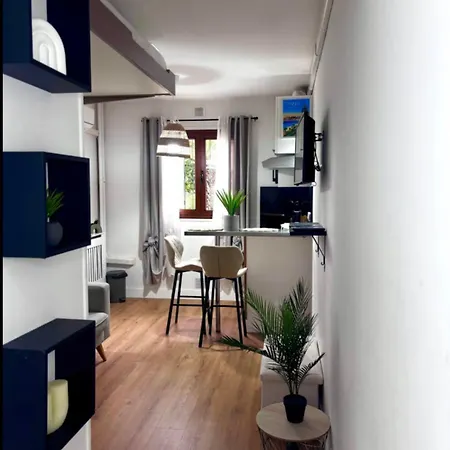 Apartment 16 Lys - Lovely For Two 10 Minutes From The Croisette Cannes